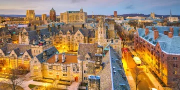 برنامج Yale Young Global Scholars