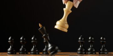 Learn How to Play Chess Easily and Fun shemcy shemcy.impactedia.com skills